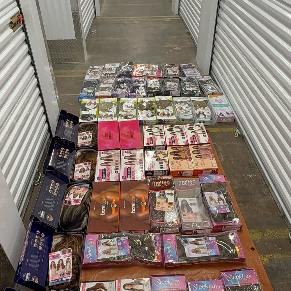 LOT OF 56 WIGS